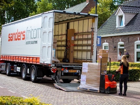 distributie pallet en pakketvervoer